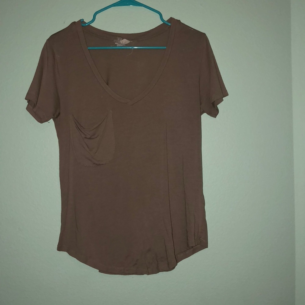 tee-shirt